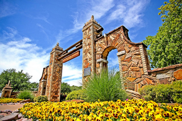 Start College Southwestern Adventist University