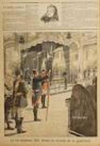 Muere en París la Reina Isabel II