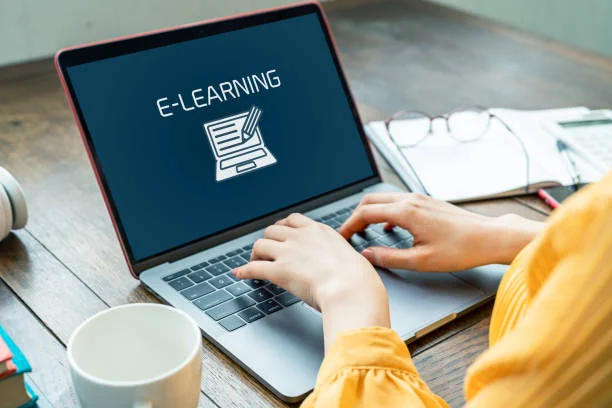 Personal Learning Environments (PLE)