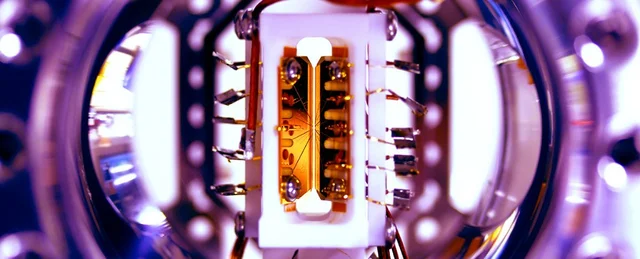 First Reprogrammable Quantum Computer