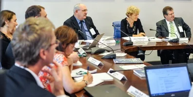 CREACIÓN COMITE DE EXPERTOS