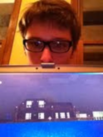 Hace 1 años que empecé a jugar minecraft.