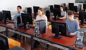 Cursos sobre Informática y didáctica de la misma.