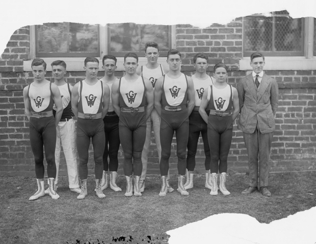 Chicago starts the Playground Movement