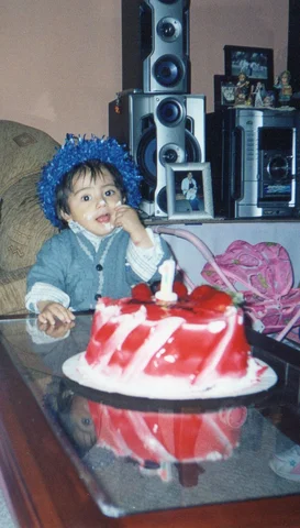 Ternura en el Primer Año: Mi Dulce Inicio en la Vida