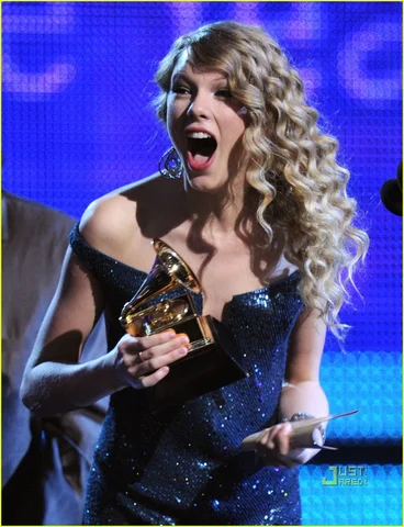 Fearless wins Album of the Year