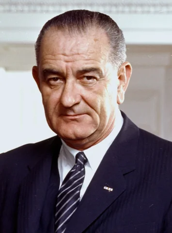 Presidencia de Lyndon B.Johnson 1961-1969
