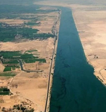 Construcción del canal de Suez