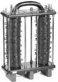 (1831) - Transformador Eléctrico