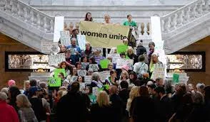 (Almost) 100 Years of the Equal Rights Amendment | STUFF YOU MISSED IN HISTORY CLASS