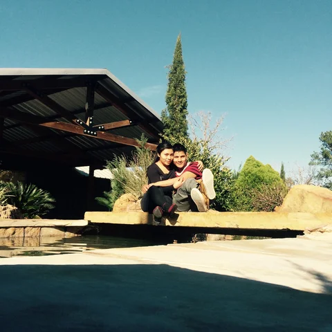 10 years old parents were out of state