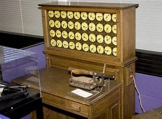 MAQUINA DE HOLLERITH