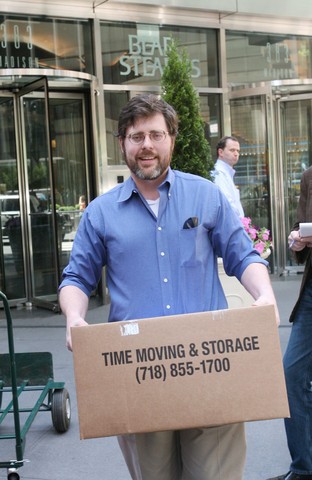 Bear Stearns collapses