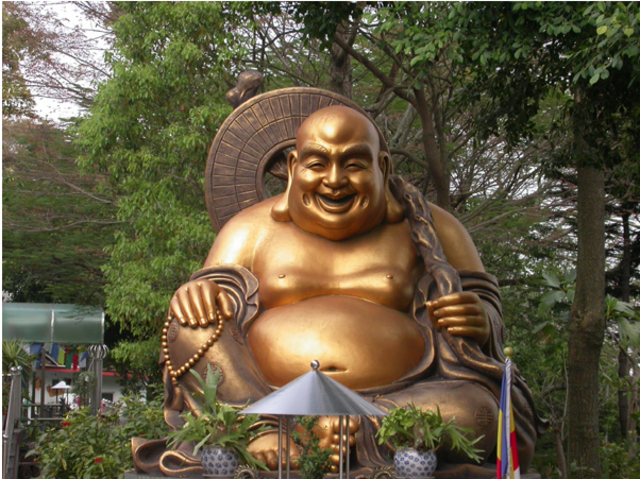 Buddhism begins to spread nort