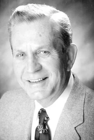 Joseph Shwab publica The practical: a language for curriculum