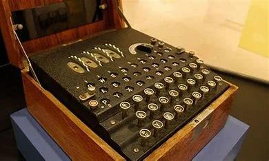 ALAN TURING