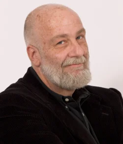 César Mallorquí
