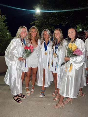 My best friends and boyfriend graduated High School