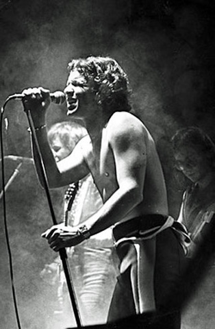 Australian musicians make it to world stages.