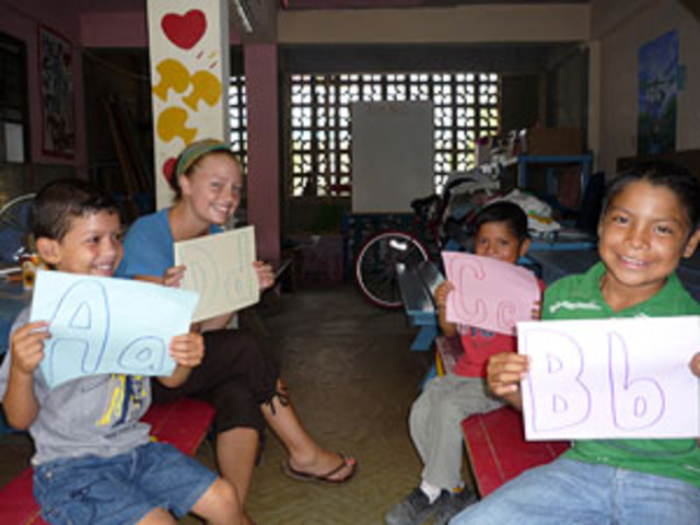 Volunteer in Belize