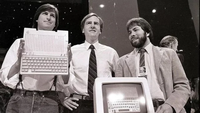 Steve Jobs, Steve Wozniak y Ronald Wayne