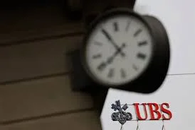 El UBS, el mayor banco de Suiza, anuncia pérdidas de 7.740 millones de euros.