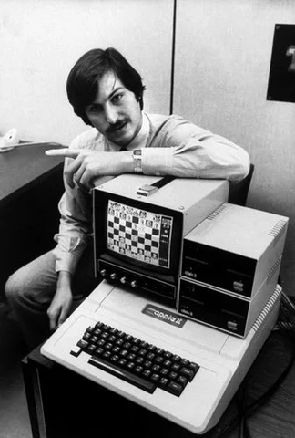 Apple II(1976)