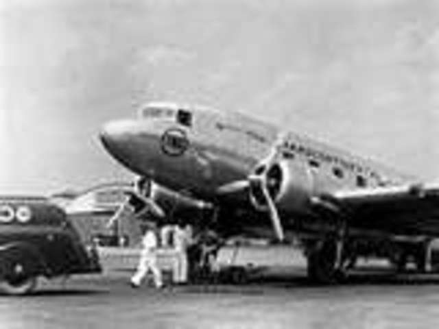 First international airline founded