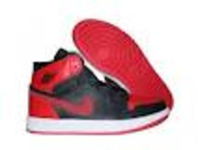 Blue Ribbon Sports is changed to Nike