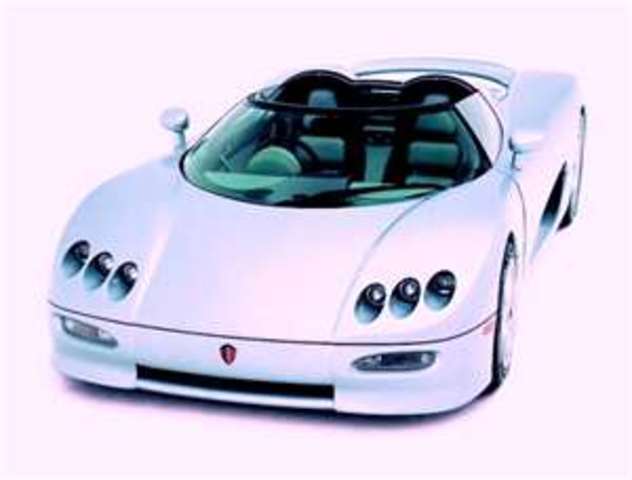 Frederick Lancheser patented disc brakes.