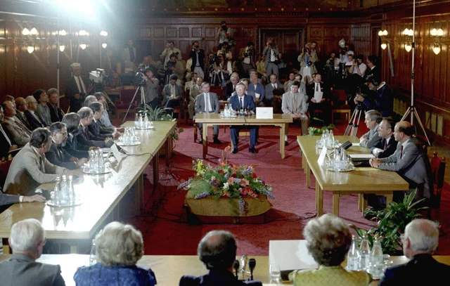 Nemzeti Kerekasztal tárgyalások