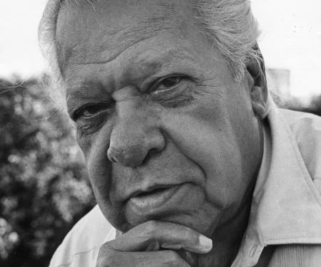 NICOLÁS GUILLÉN (1902-1989)