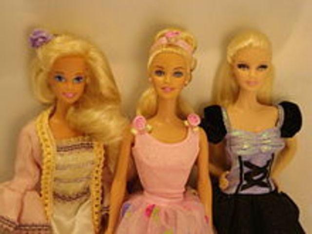 Twist N' Turn Barbie