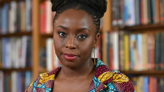 Chimamanda Ngozi Adichie (1977-presente)
