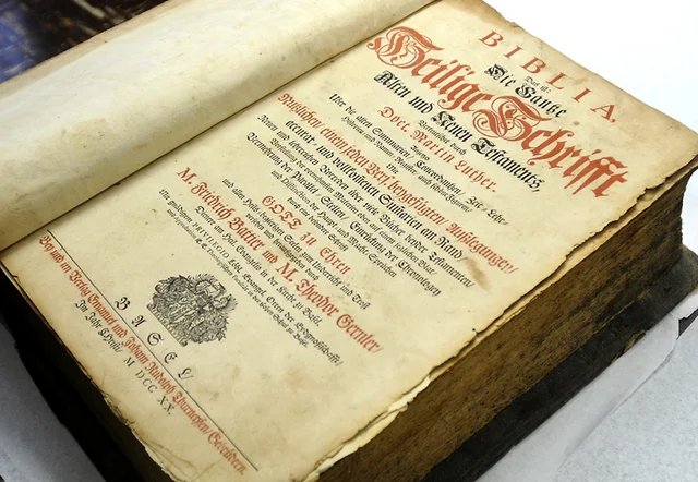 New Testament in German