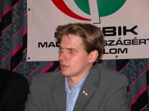 Jobboldali Ifjúsági Közösség megalakulása