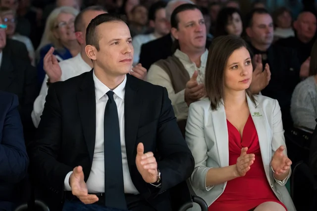 Torockai László és Dúró Dóra kizárása