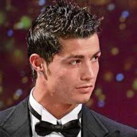 Incluido en el equipo del año de la UEFA