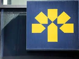 Laurentian Bank purchased Sun Life Trust.