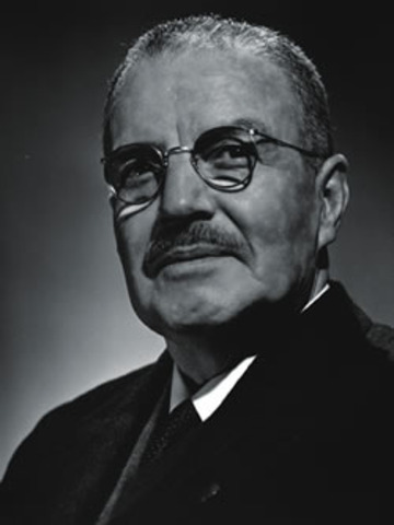 El gobierno del presidente Carlos Ibáñez del Campo creó el Departamento de Inmigración