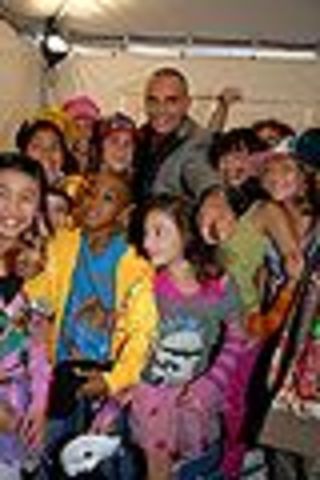 Western fashion, combat boots, oversized cardigans, hot pants, hoodies, hollister clothing, skinny jeans, milatary fashion, rufdfles and drapping.