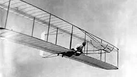 Primer vuelo en aeroplano de los hermanos Wright