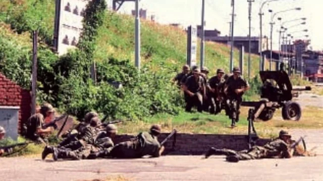 Alfonsín y la respuesta al tercer levantamiento de la FFAA.