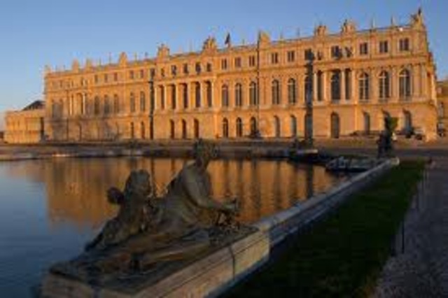 The Palace at Versaille is built,
