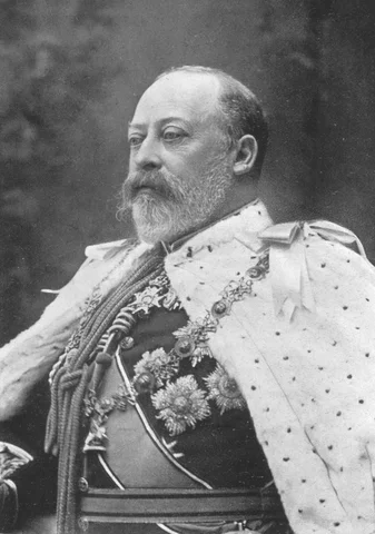January 22: Edward VII becomes King of the United Kingdom and the British Dominions and Emperor of India upon the death of Queen Victoria.