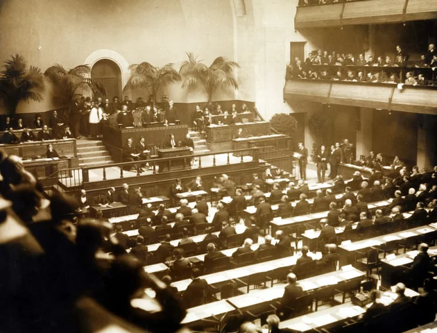 Alemania abandona la Sociedad de Naciones