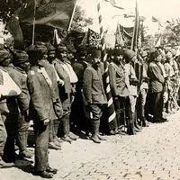 September 29: The Italo-Turkish war which led to the capture of Libya by Italy, begins.