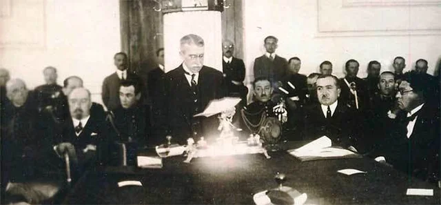 Renuncia de Leguía.
