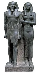 Statua di Micerino e sua moglie