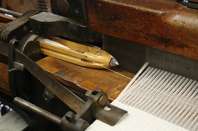 Invention of Flying Shuttle